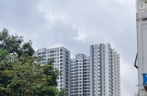 1999 tr sở hữu căn hộ cao cấp 2n 2wc 75m2 tầng trung tại Trâu Quỳ, Gia Lâm. Lh 0936000458